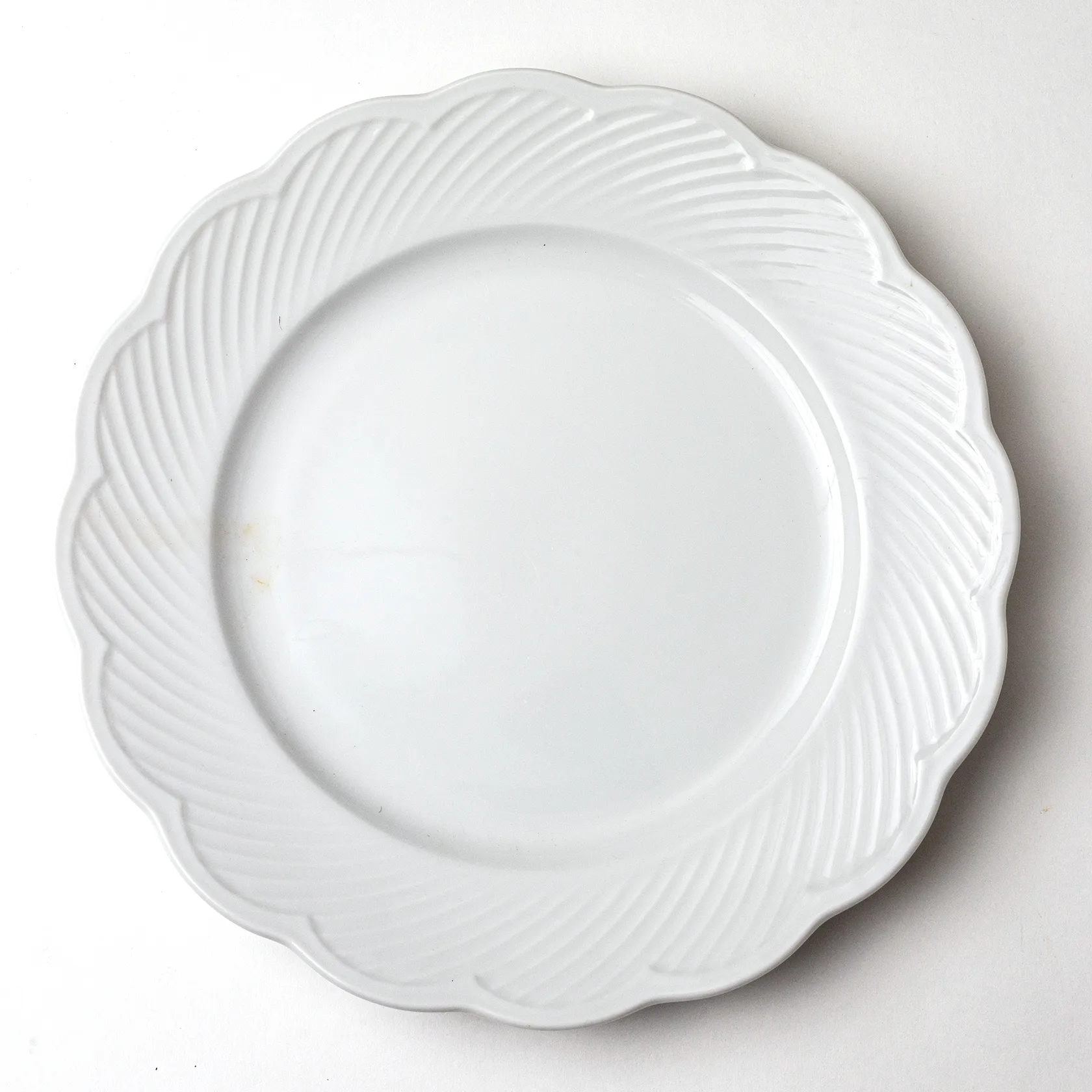 White Salad Plate with Ribbed Scalloped Edge - 1" x 9"