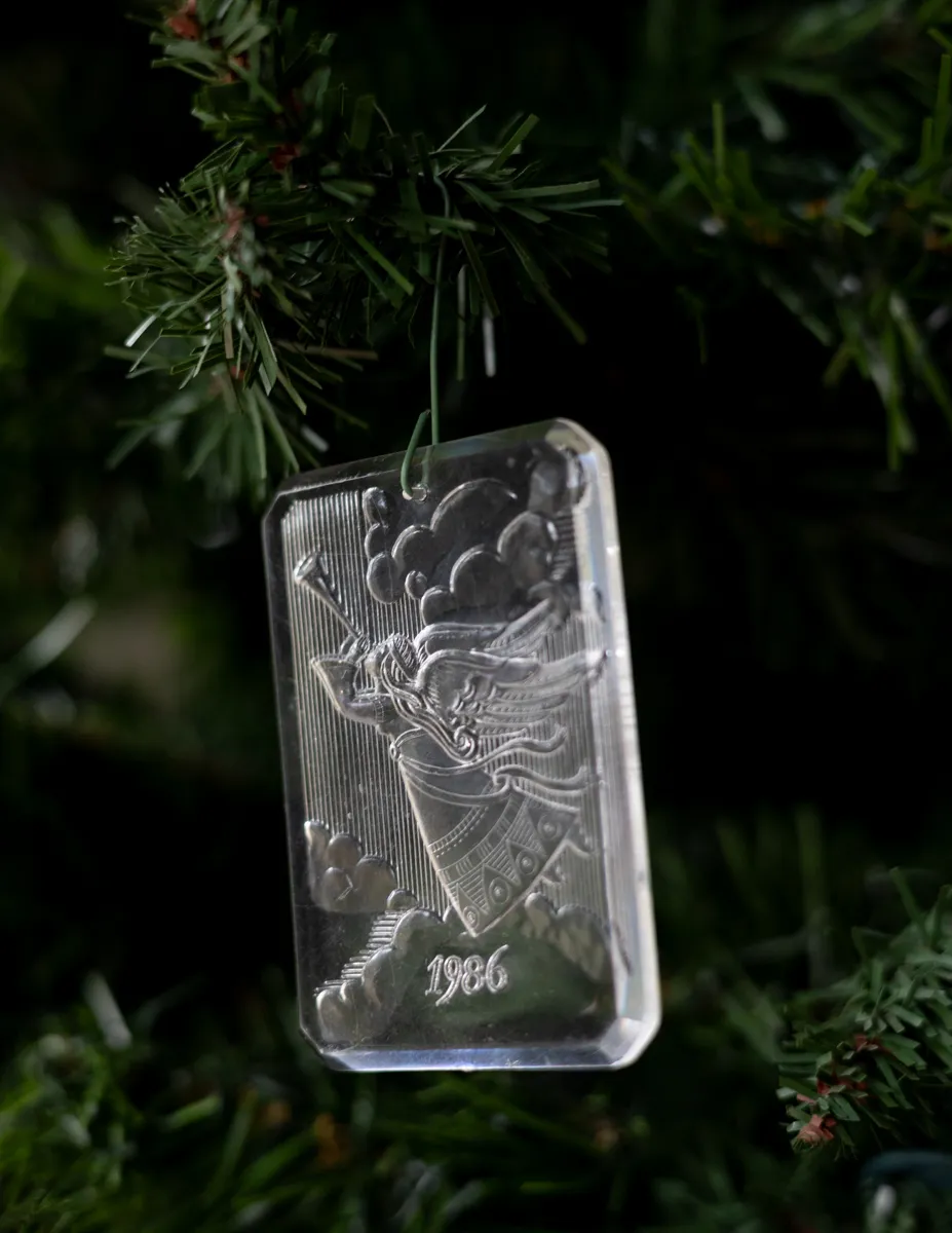 Christmas Tree Ornament: Vintage Etched Plastic With an Angel Blowing a Horn 1986