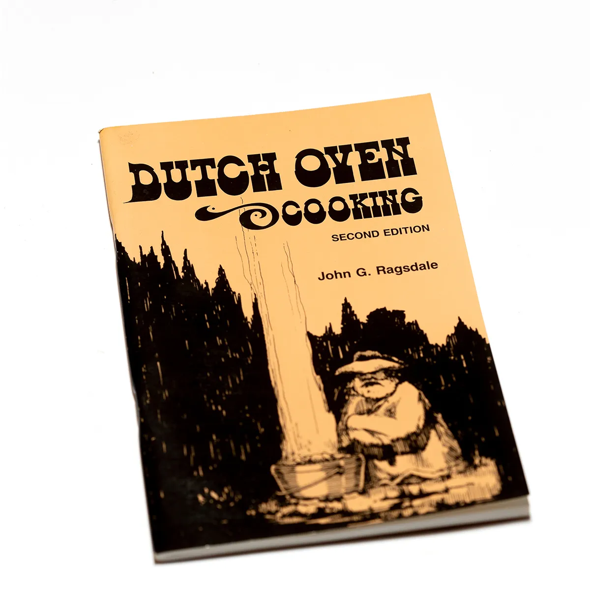Dutch Oven Cooking second edition. Orange and black Vintage cookbook - 8" x 5.5"