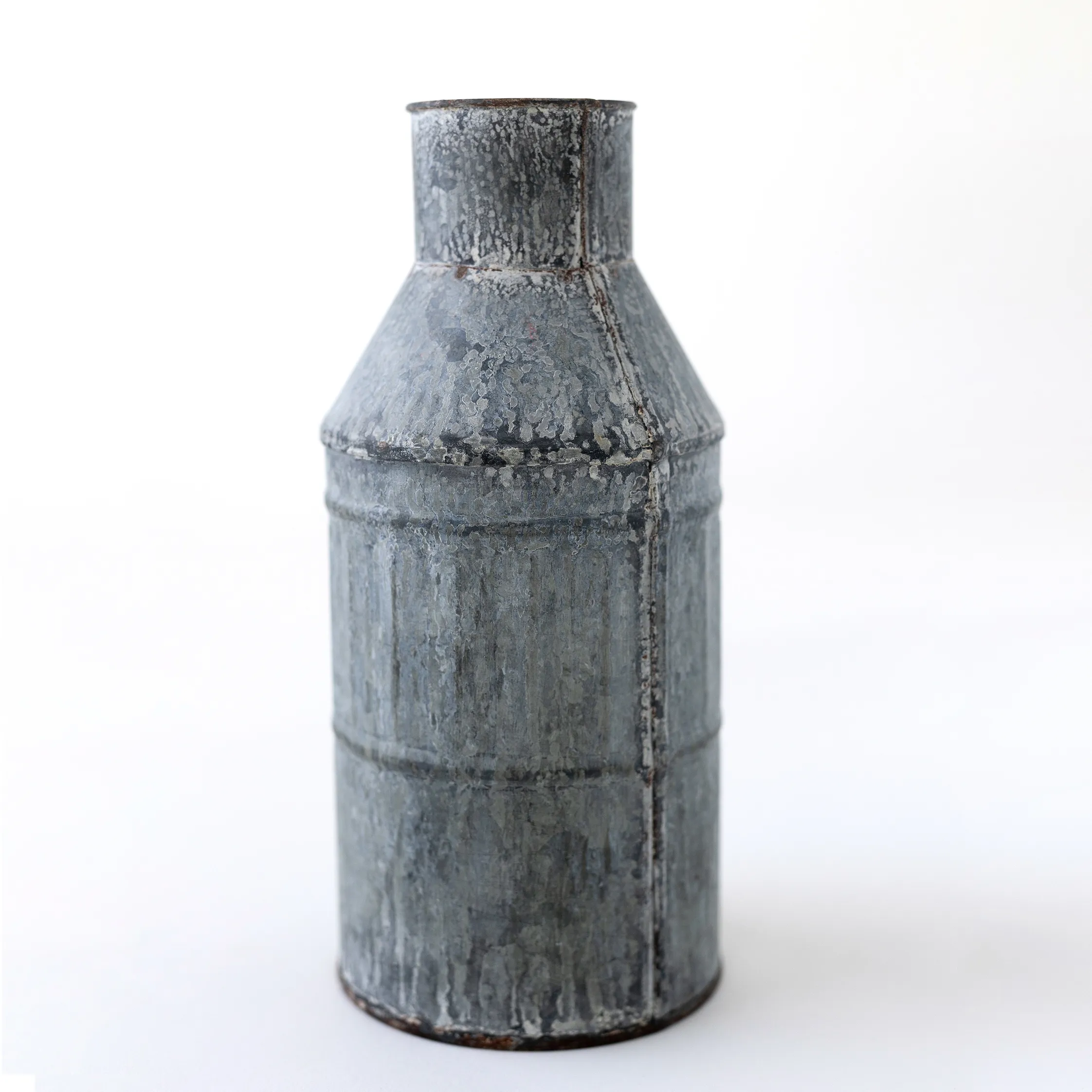 Rustic Flower Vase 4" x 9"