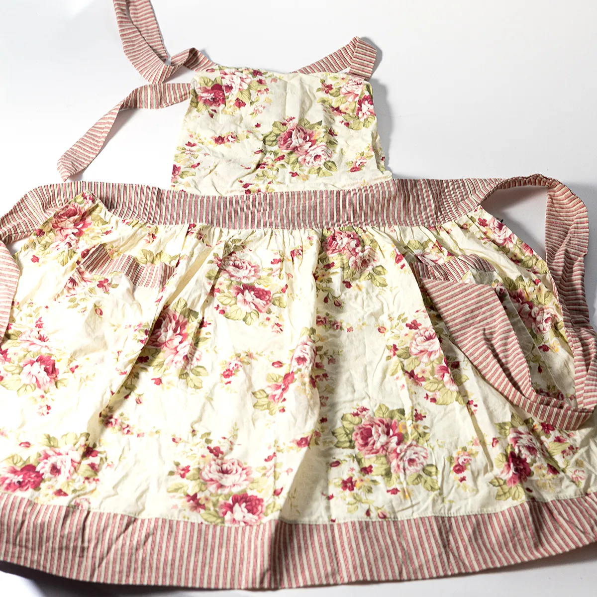 Hopeless Romantic 100% Cotton Pink floral apron shabby chic Victorian