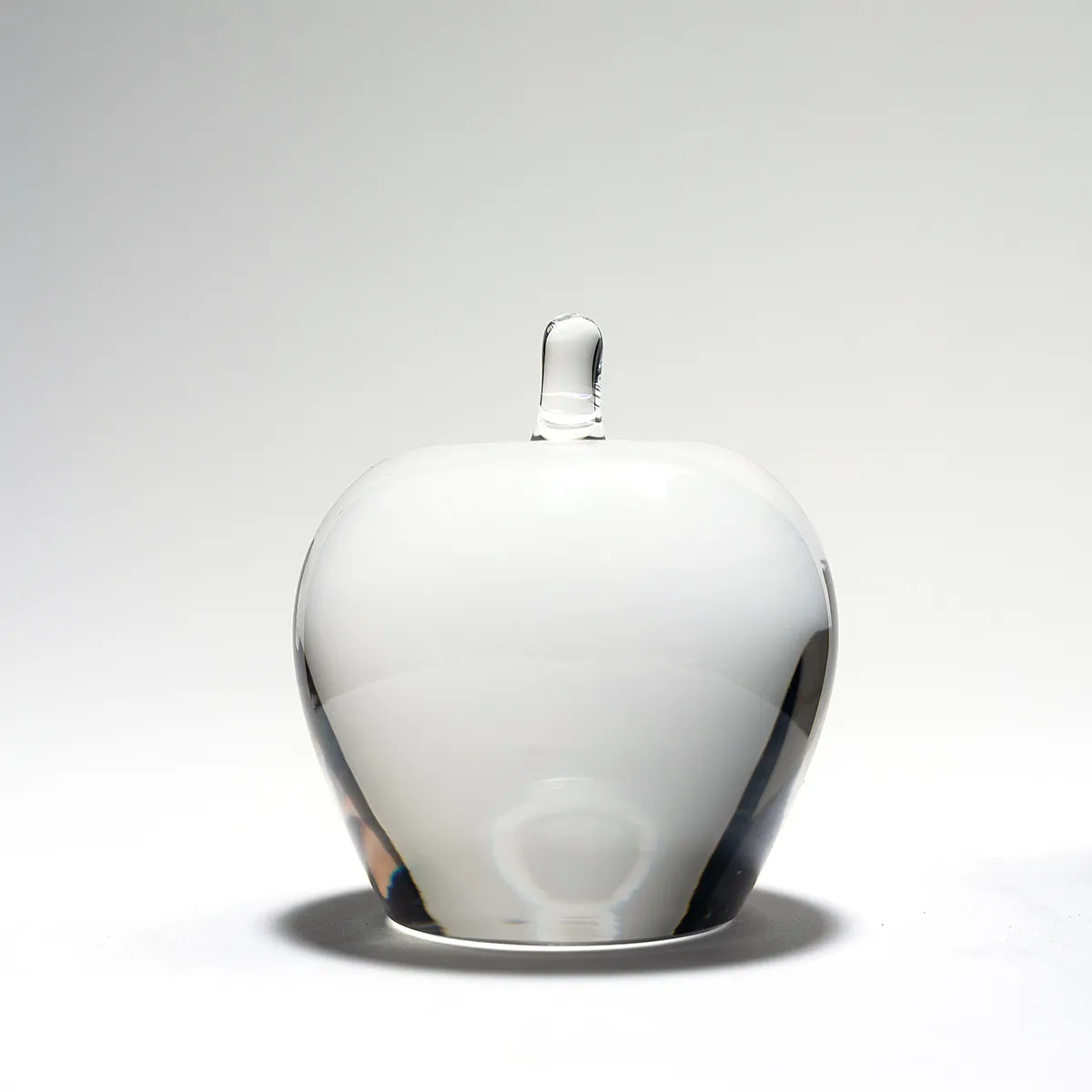 Clear Glass Crystal Apple paperweight - 3.5" x 3.25"