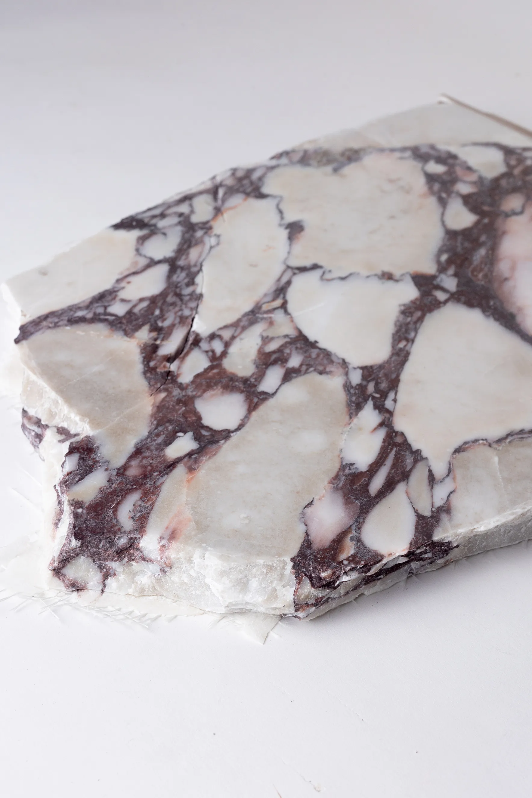 Riser Purple marbled Granite Chunk