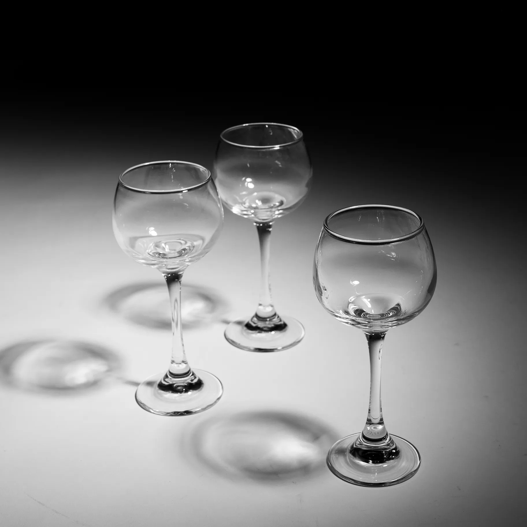 Nick and Nora Small Wine Glass Stemware Glasses 