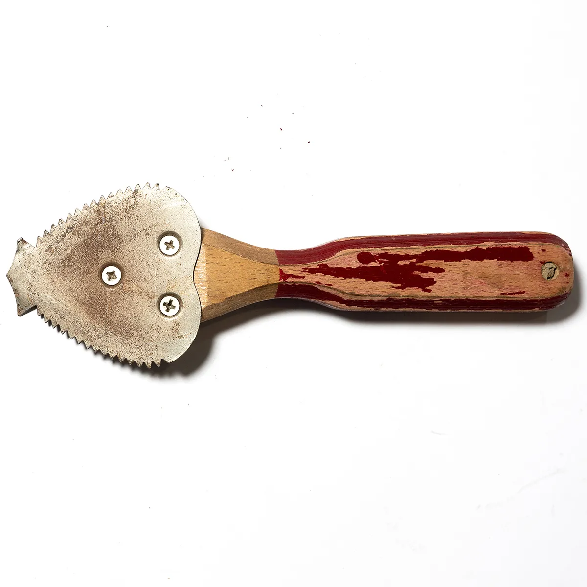 Vintage Fish Descaler silver metal toothed working edge and flaking red paint on wood handle - 7.5"
