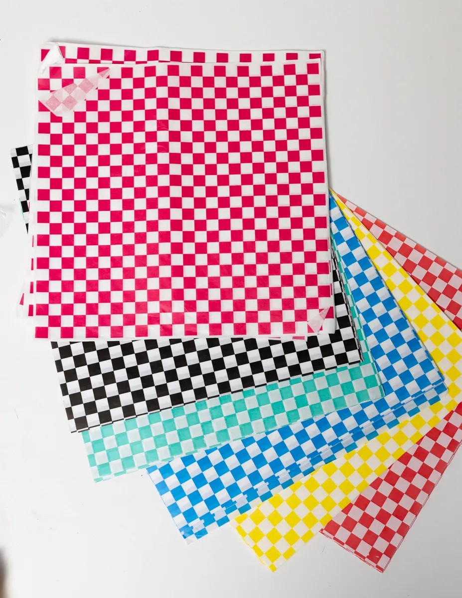 Fast Food Basket Liners Checkered in Red, Yellow, Blue, Green, Black and Pink many - Disposable