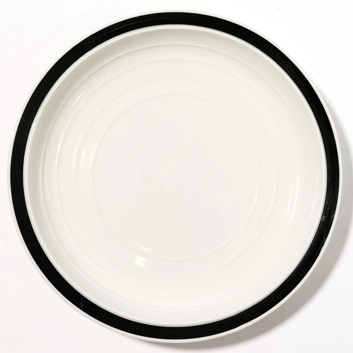 Set of 3 Cream Dinner Plates with a Blue Rim and 4 Bands Radiating From the Center - 10.5"