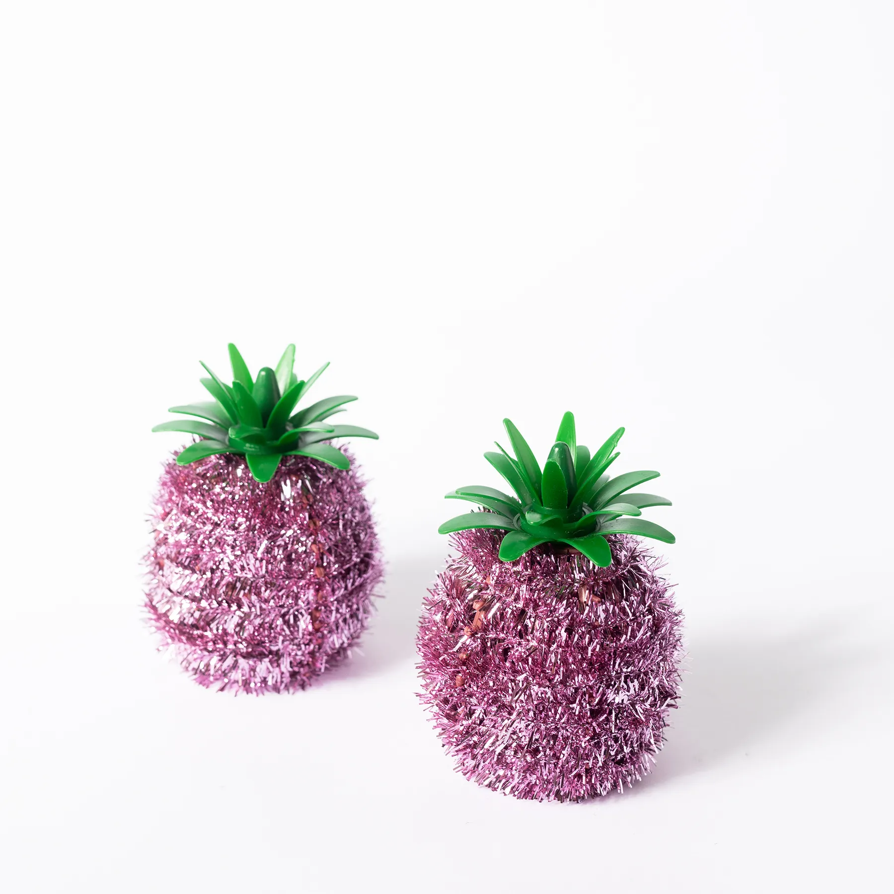 Kitchy Pink Tinsel Pineapple decoration Summer time - 5" x 4"