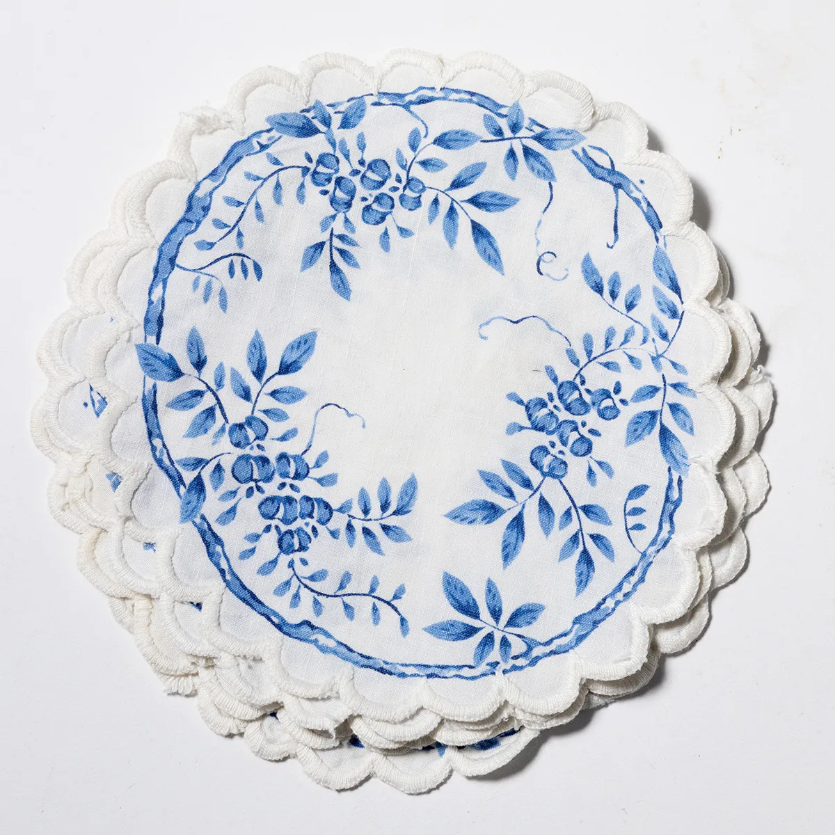 Blue and White Fabric Viney Flower Print with Scalloped Edge Placemat Doily