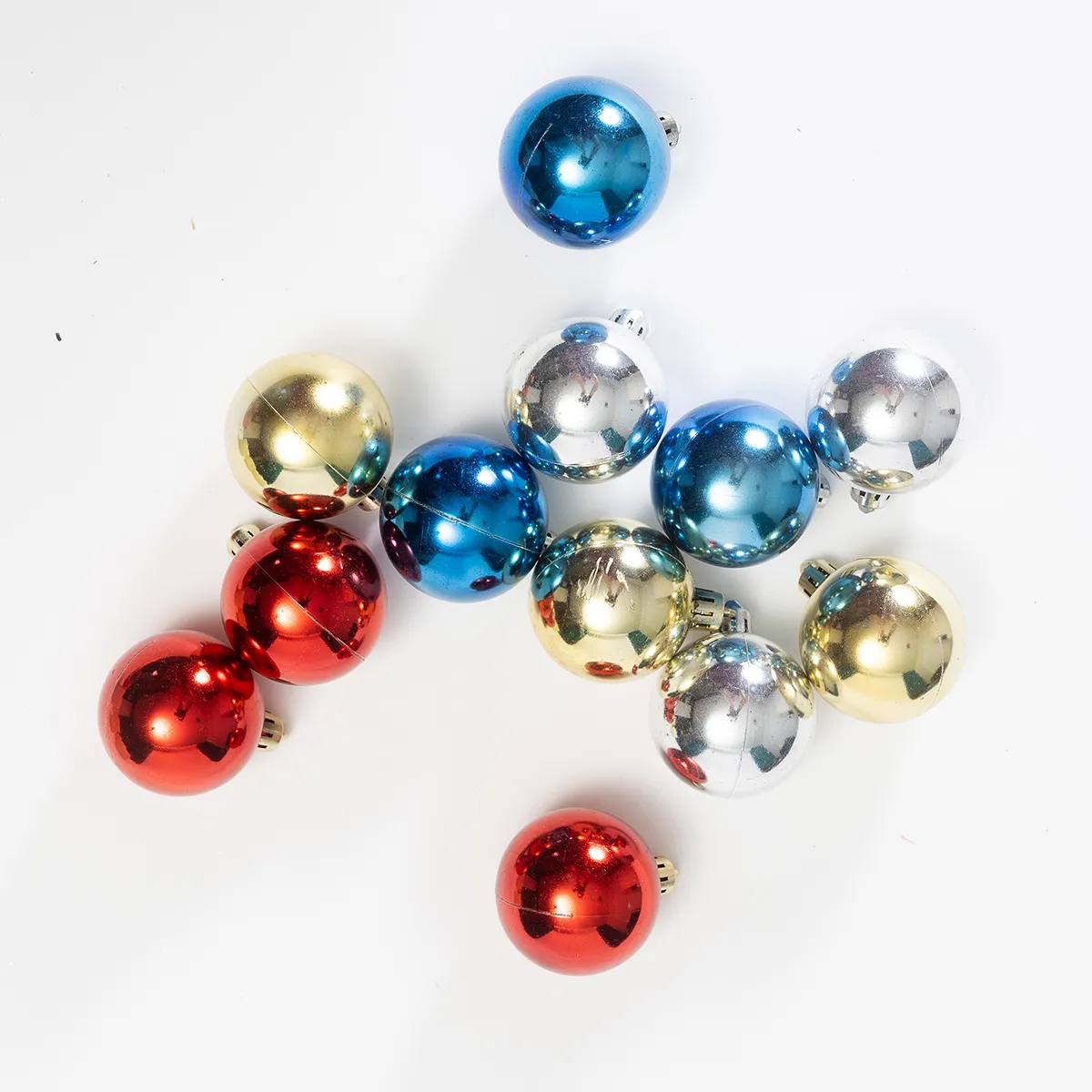 Bag of small Christmas bulbs 12, red gold Silver blue - 2"