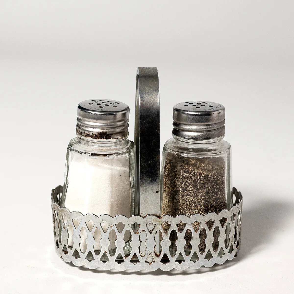 Clear Glass 3 Piece Salt & Pepper Shakers in Metal Tray with Handle diner style