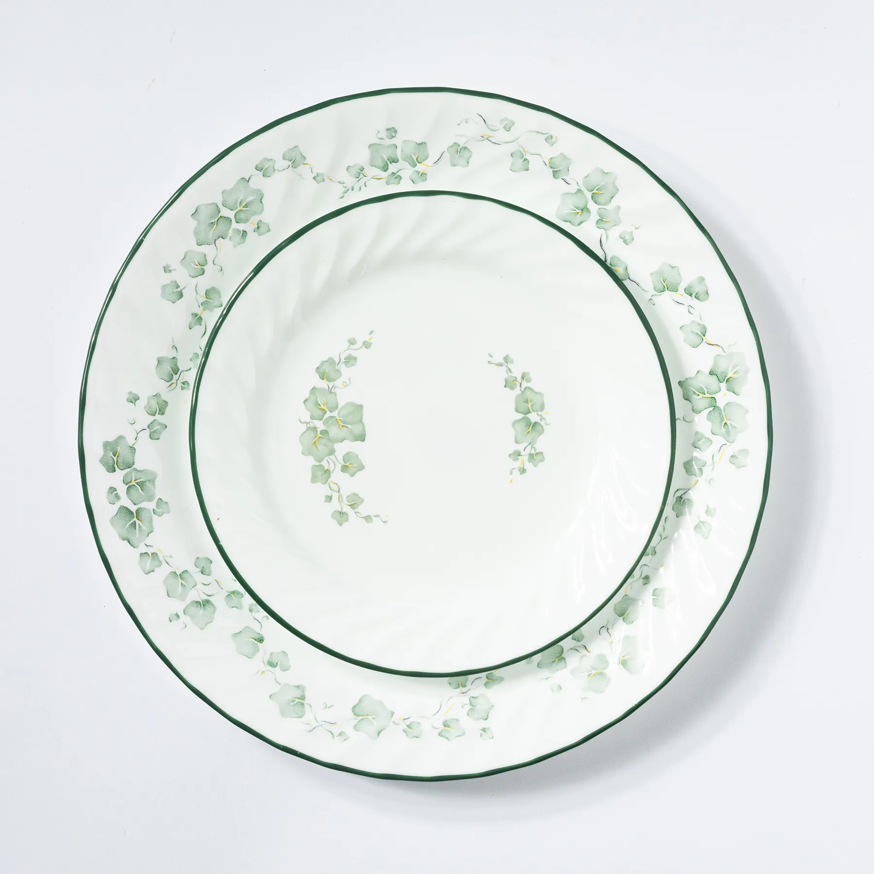 Corelle by Corning White ribbed Dinner plates with Ivy print Dinner 10.5" 