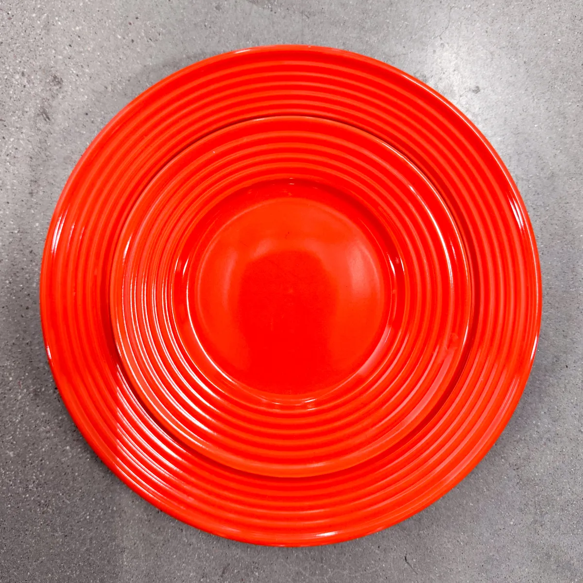 Hazard Santa Fe Orange Dinner Plate with wide raised striped rim