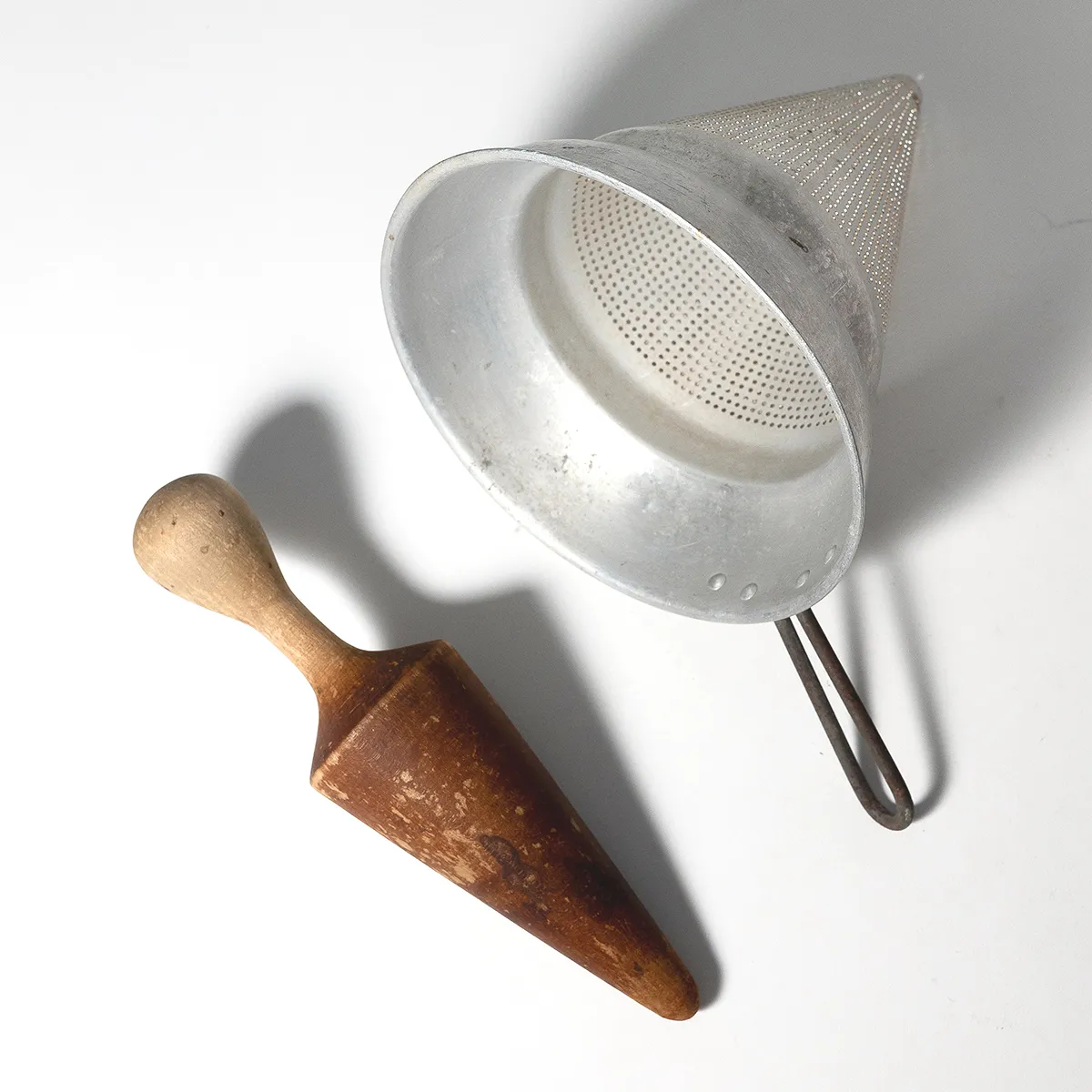 Extra Large VINTAGE ALUMINUM STRAINER & WOOD PESTLE