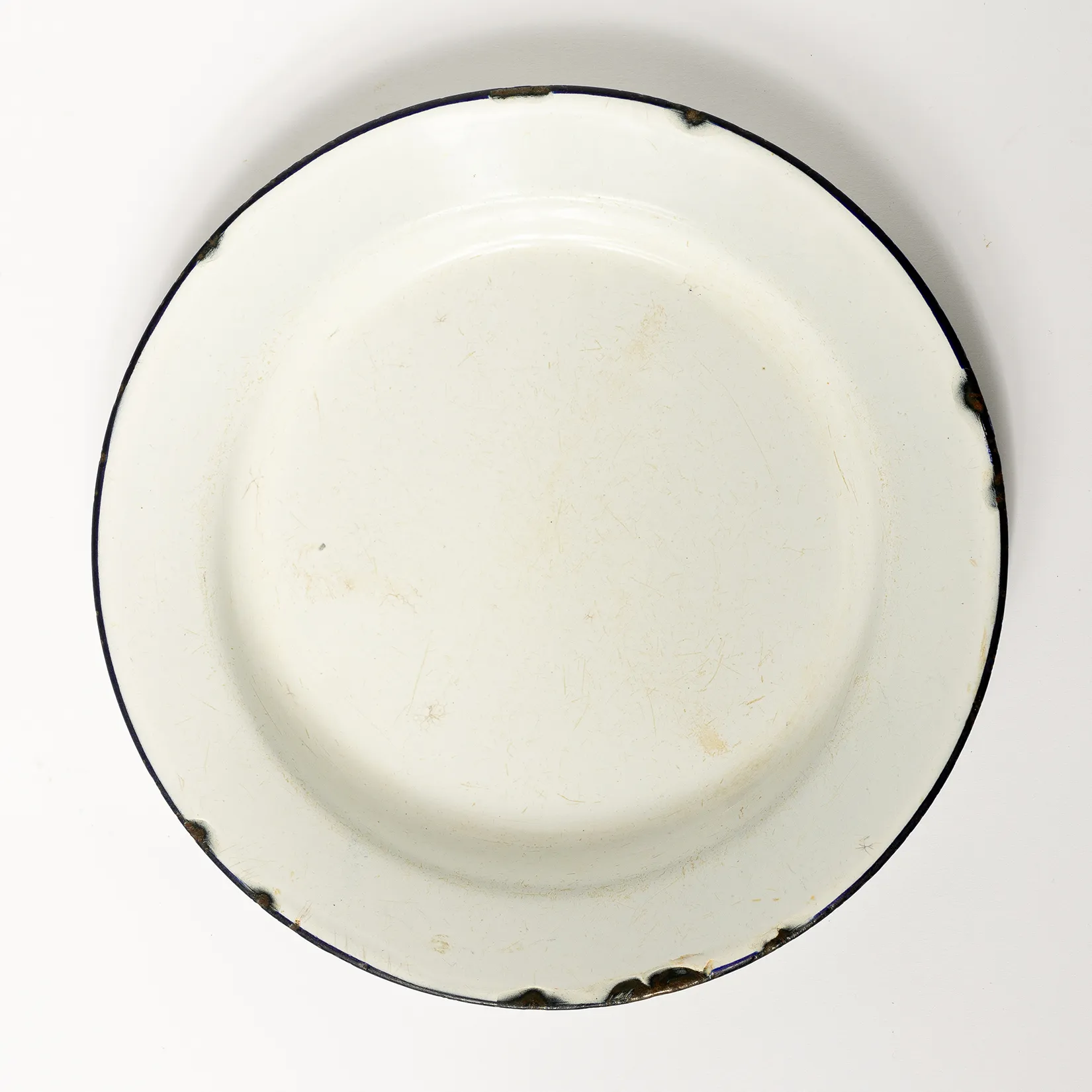 White used enameled plates - 9.5" 