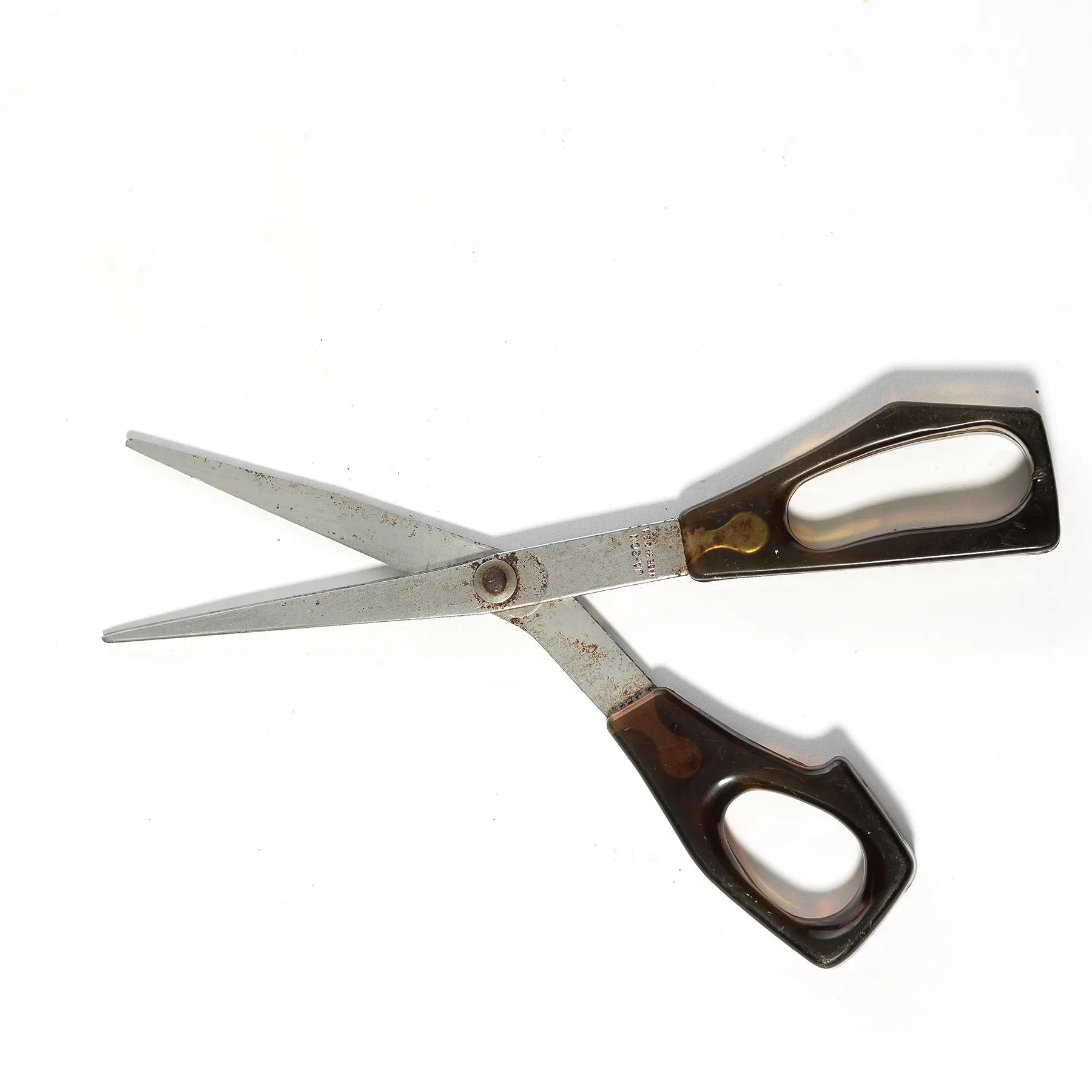 Scissors Brown plastic translucent handles, Vintage - 8.5"