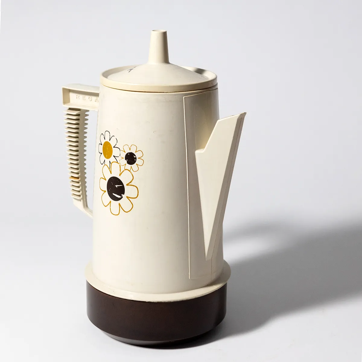 Vintage 70s Regal Poly Perk Automatic Electric Coffee Maker with daisies