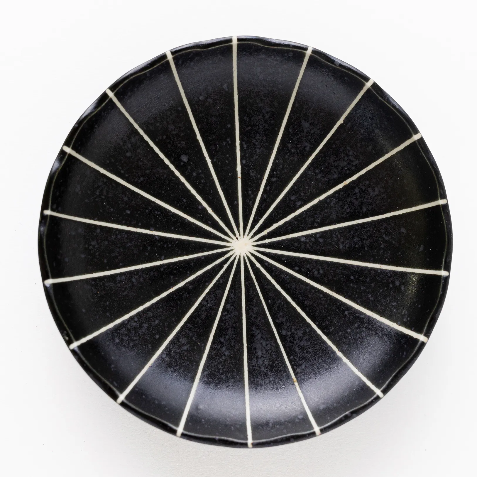 Chrysanthemum Mini Plate - 1" x 5"