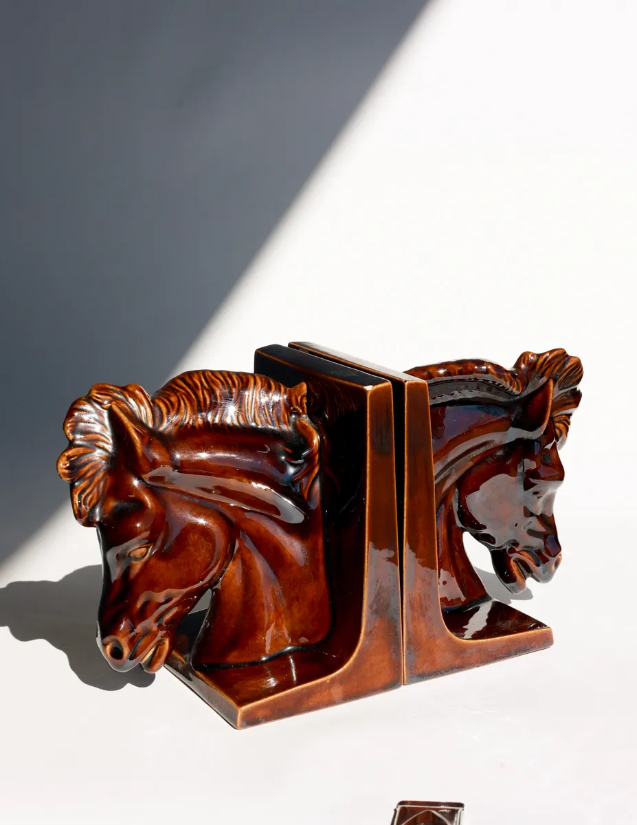 Vintage Horse Head Bookends Ceramic Brown Glaze Felt Covered Bottom 1950’s