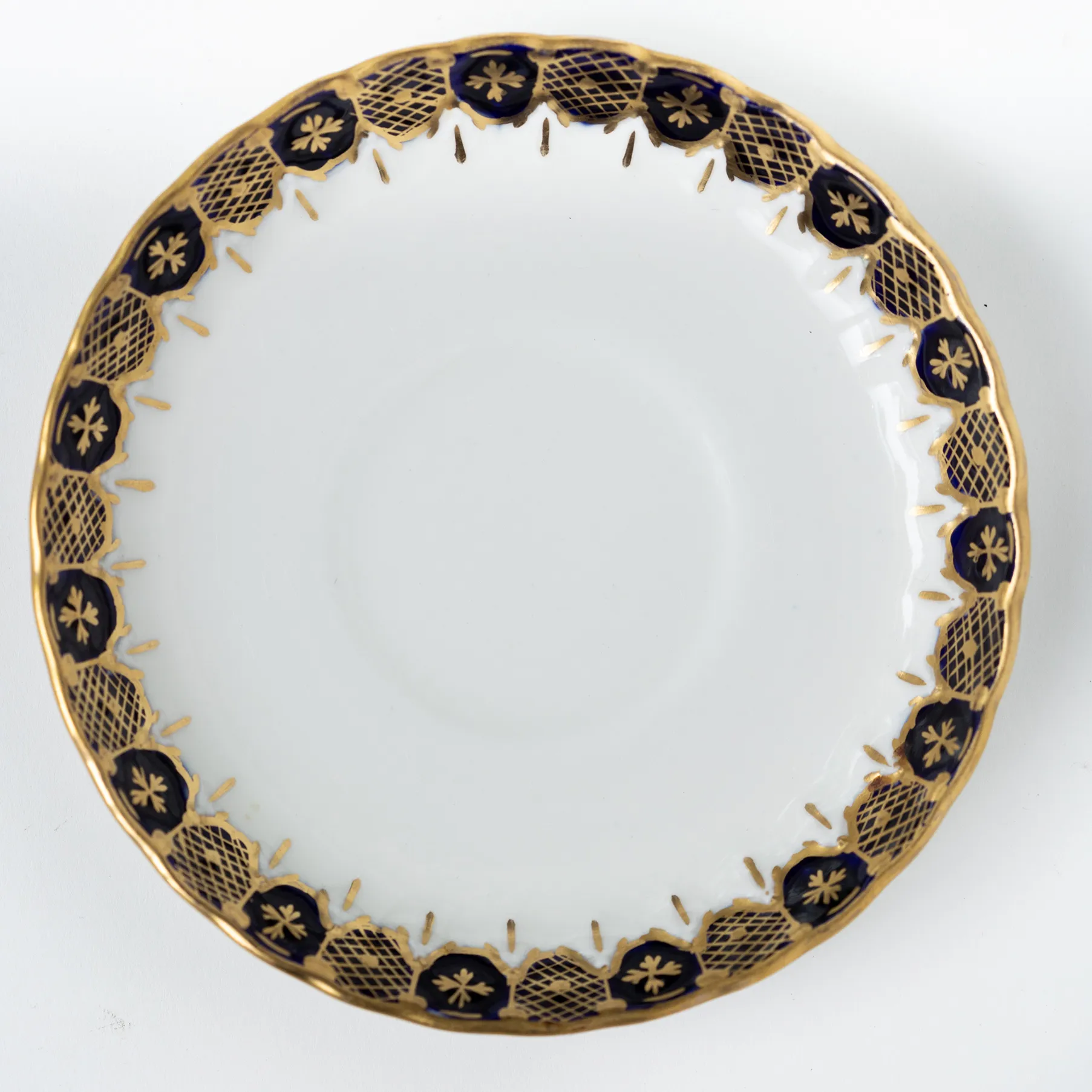 Tiny Royal Plate 4.5" diameter