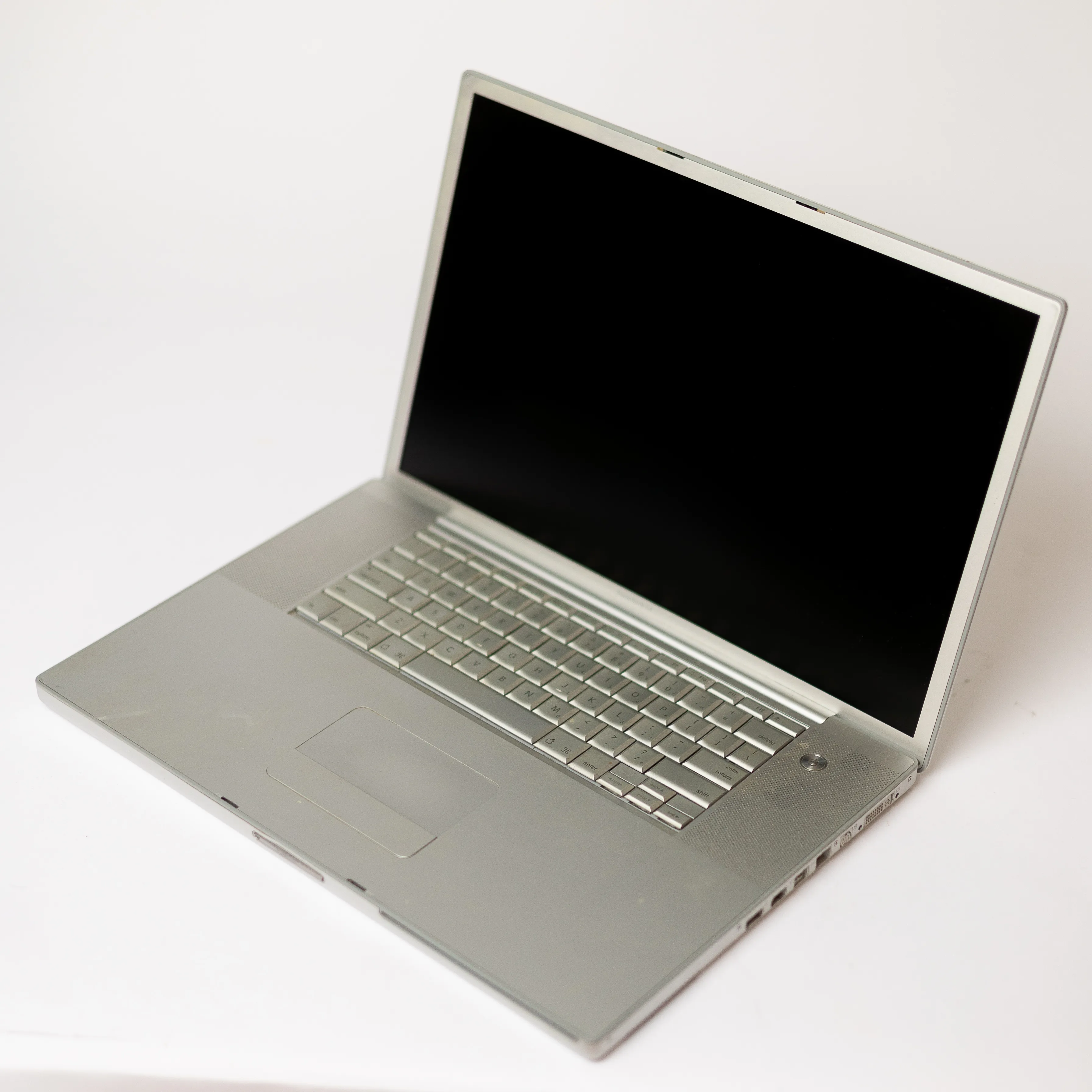 17" Macbook Pro Vintage Laptop