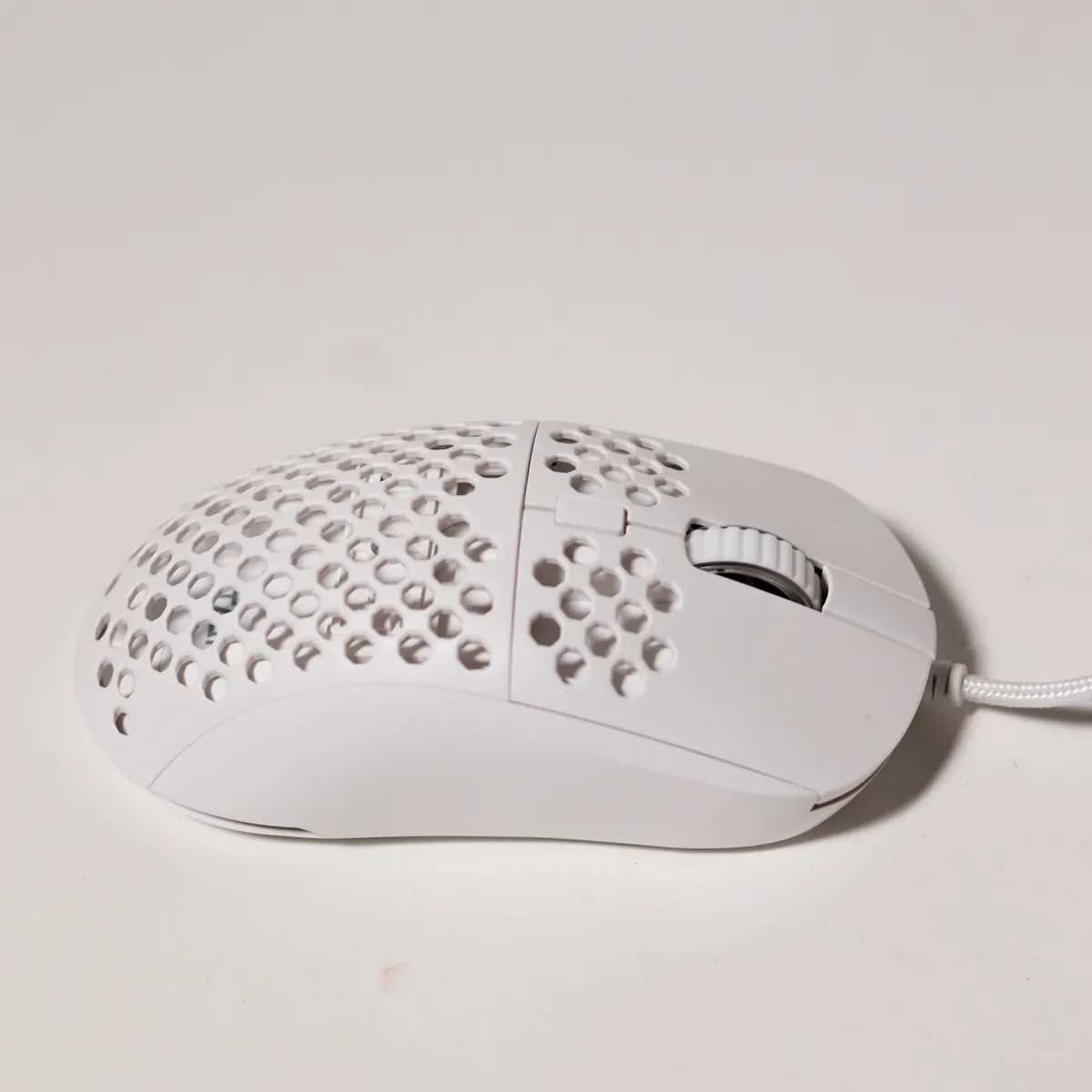 White Ultralight Honeycomb Wired Gaming Mouse Modern
