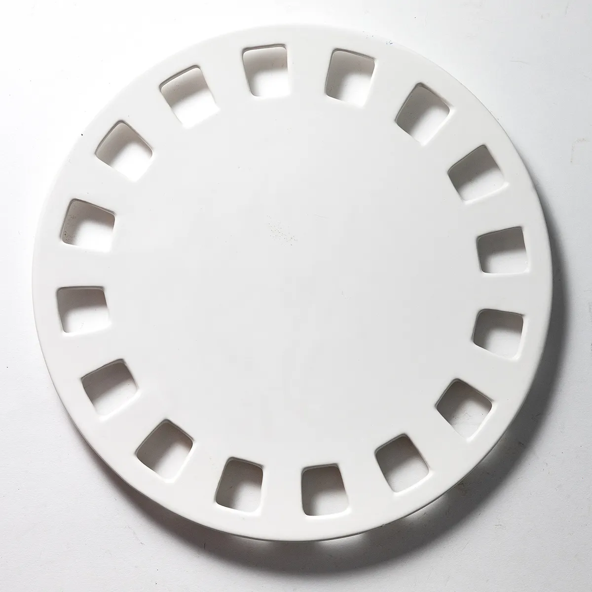 Southern Living at Home Dress Me Up Ceramic Platter Plate with Cut Outs around the outsdie for ribbon