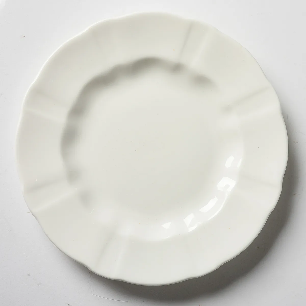 Royal Crown Derby, Surrey White Salad Plate 