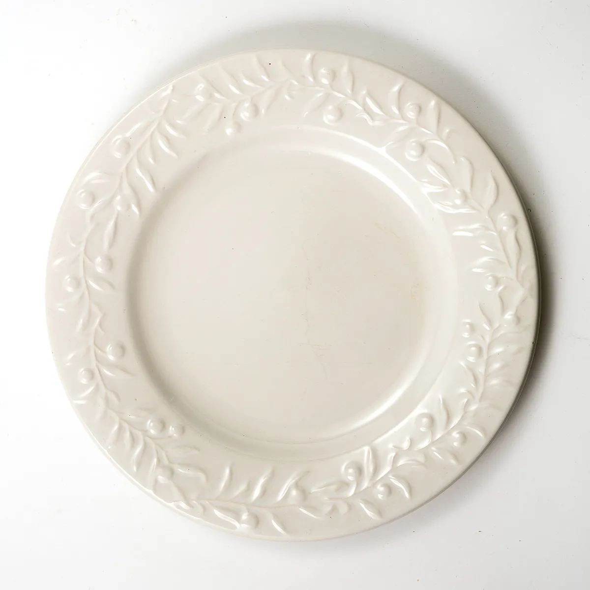 single Italian like, Tuscan design, Large dinner plate, cream, with olive vine imprinted detail - 