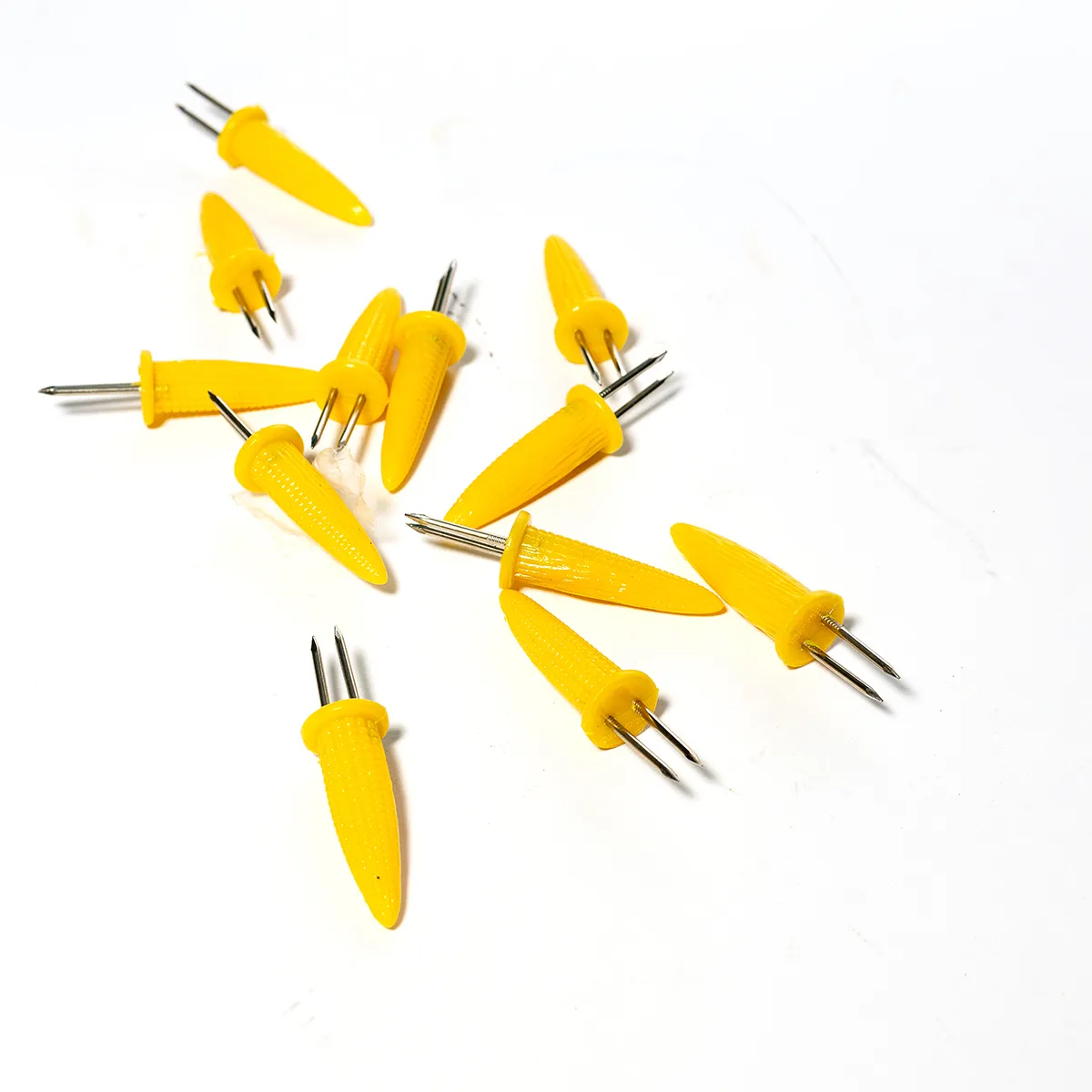 6 pairs small corn on the cob shaped holders - 2"