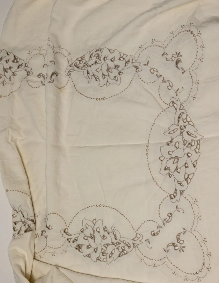 Cream Solid Long Rectangular Table Linen Cloth, with Embroidered Detail Throughout