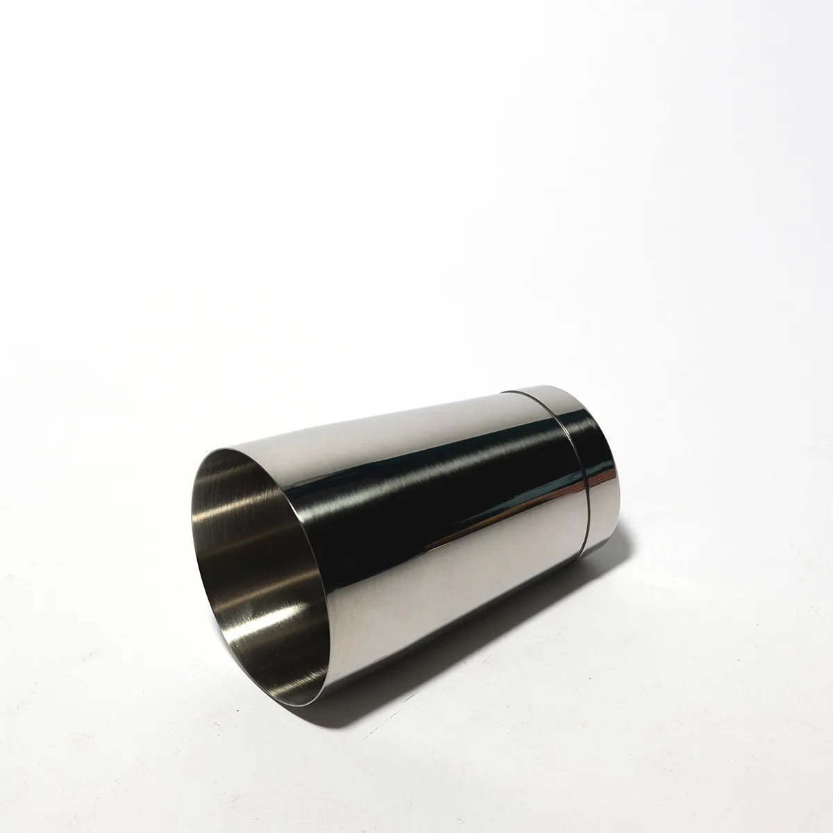 Cocktail Time Small 18oz and 28oz, Stainless Steel, Cocktail Shaker, Silver