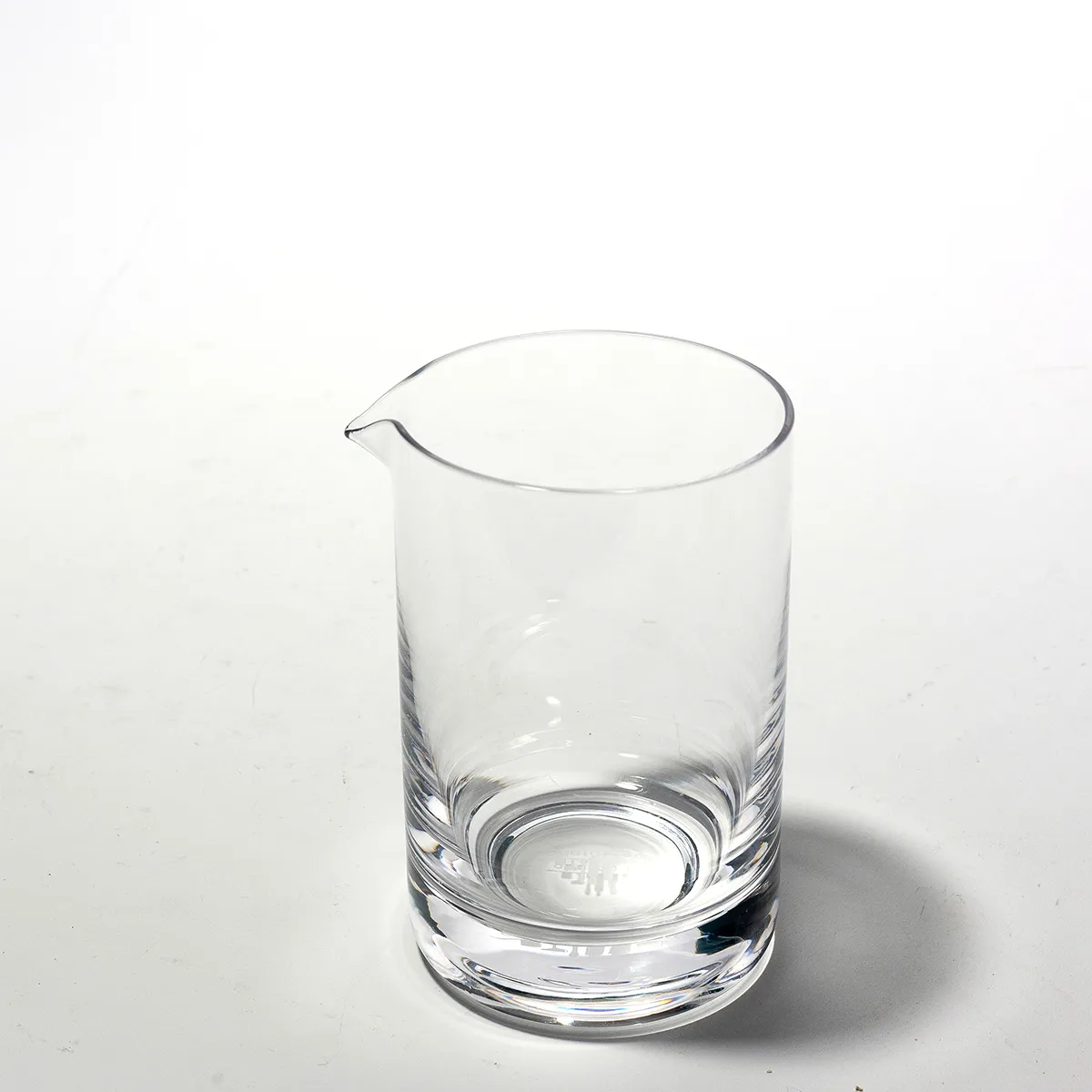 Barware Clear Cocktail Mixing Glass with a spout, Bartender, 