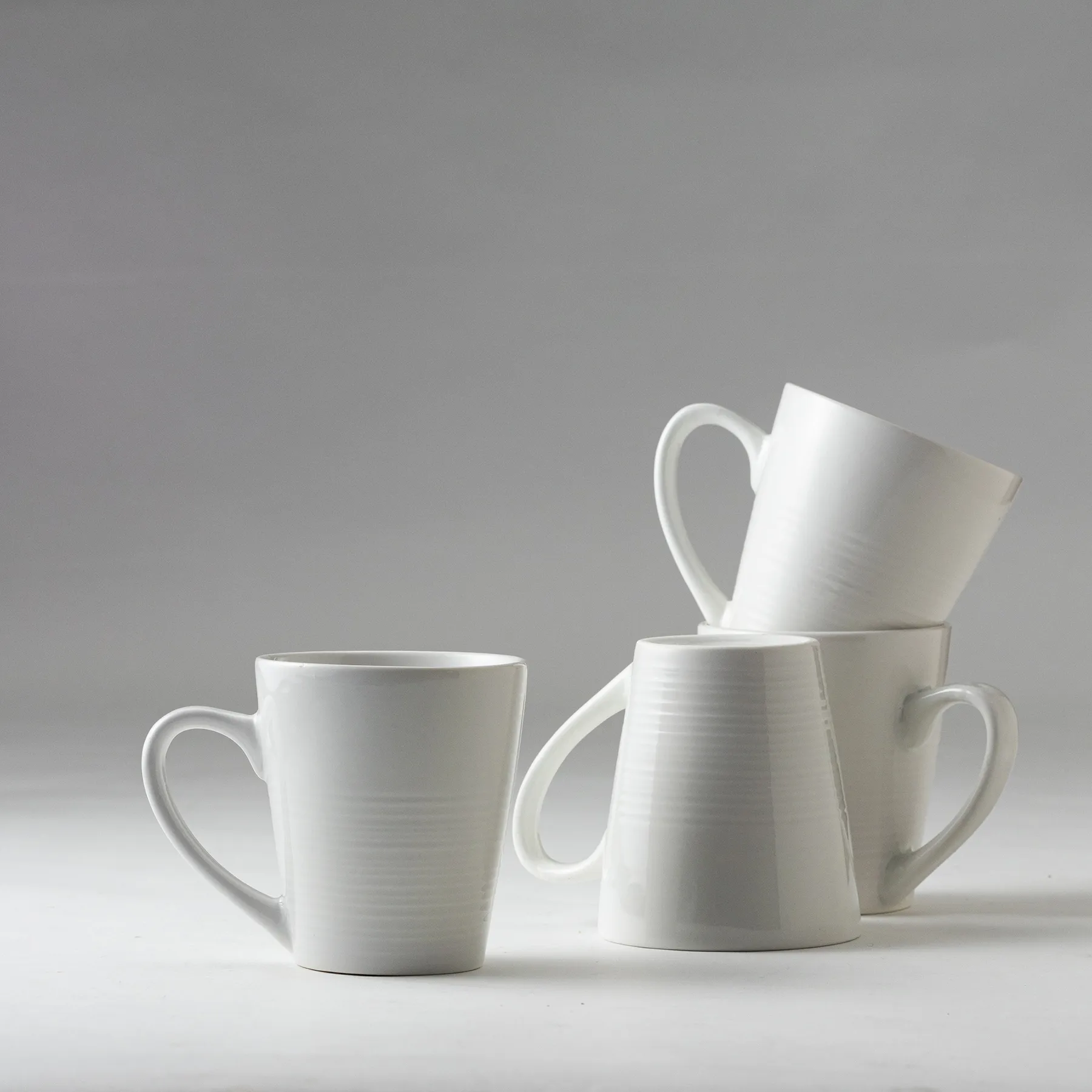 Simple Large White Coffee Mugs Ribbed Exterior - 