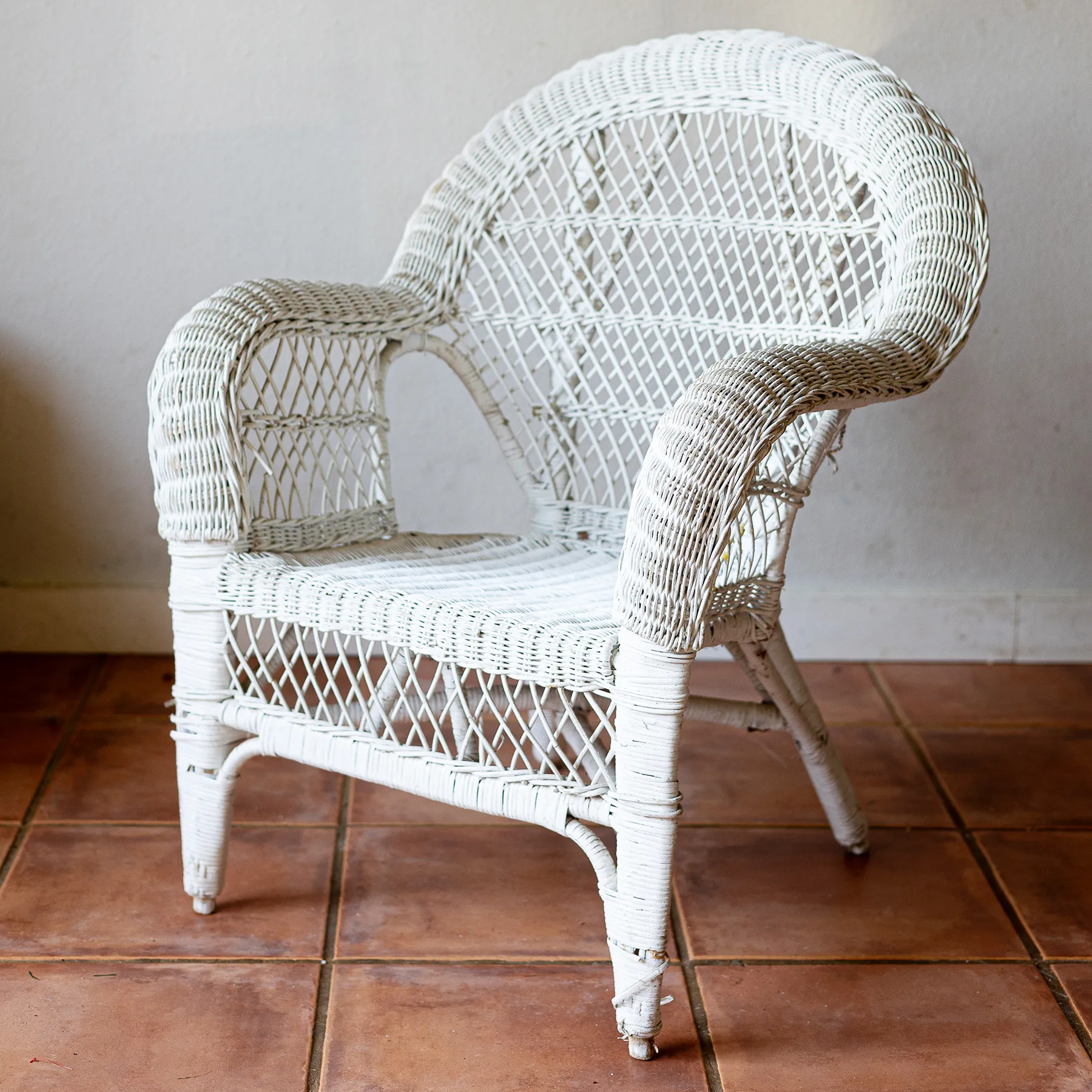 White Wicker outdoor GardenChair. Granny, Grandma - 33.5" tall, 26.5" wide, 24" deep