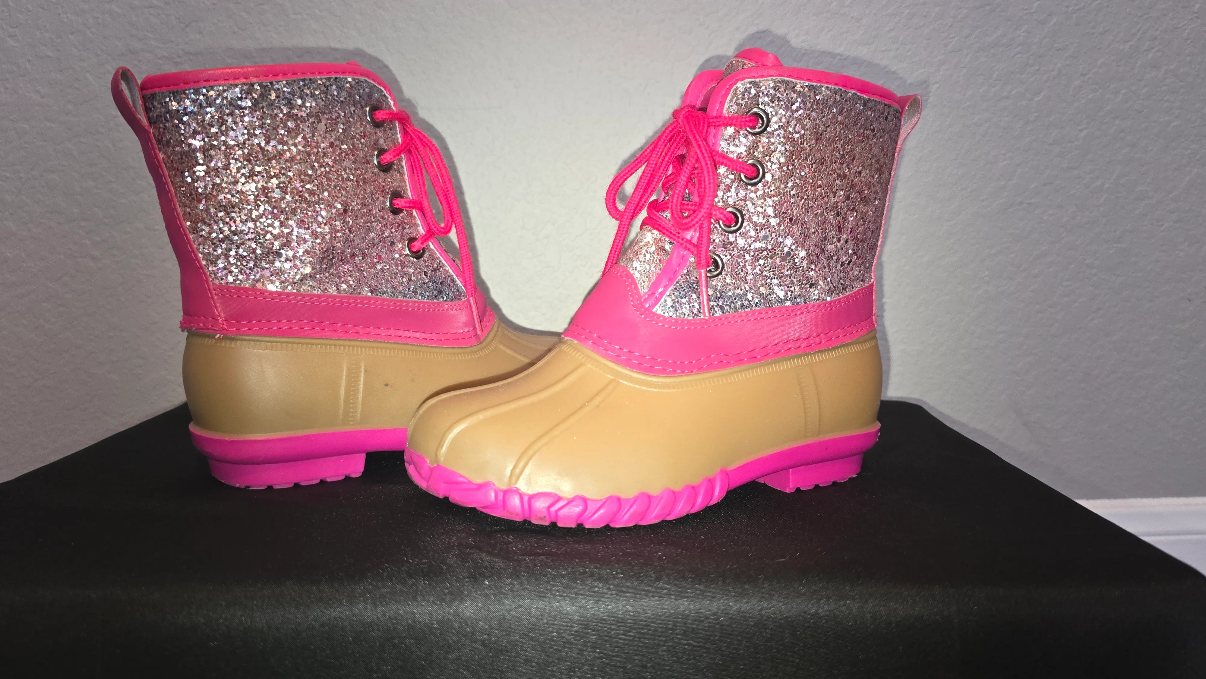 Girls Snow Boots size 10