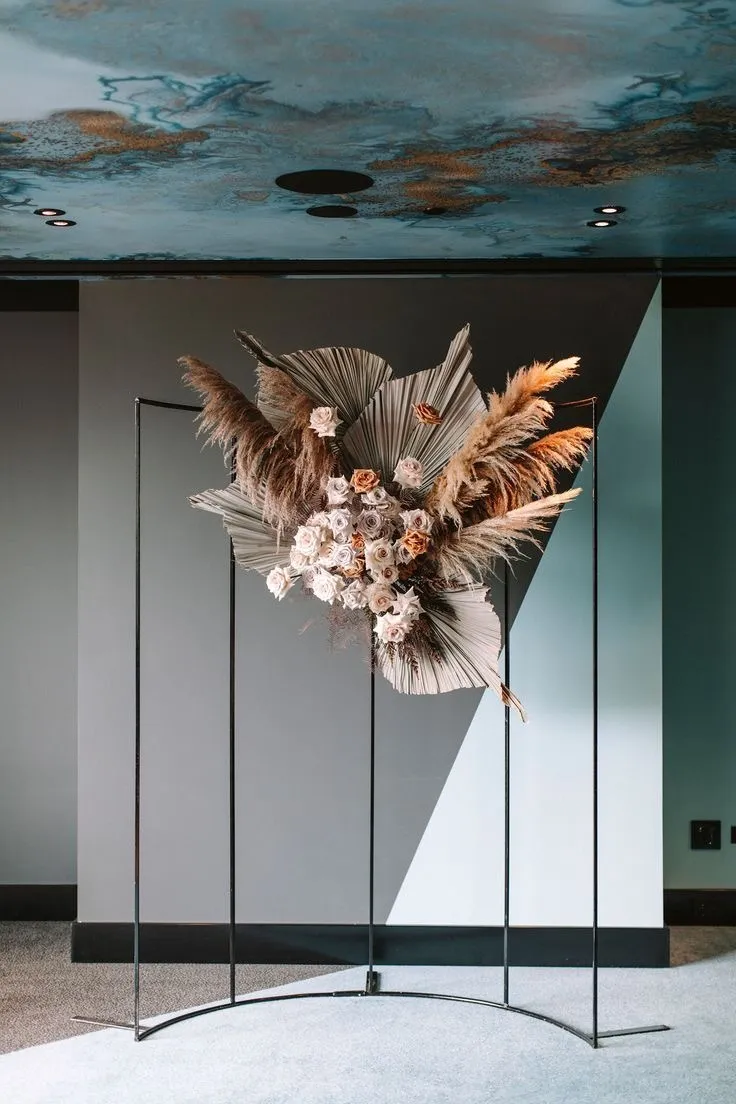 Black Curved Archway