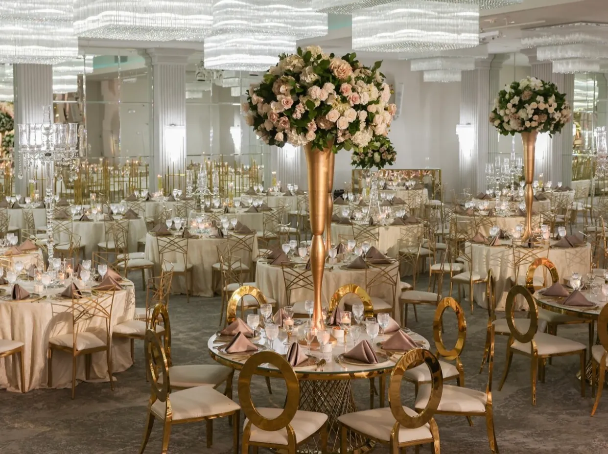 X-Large Gold Cone Centerpieces