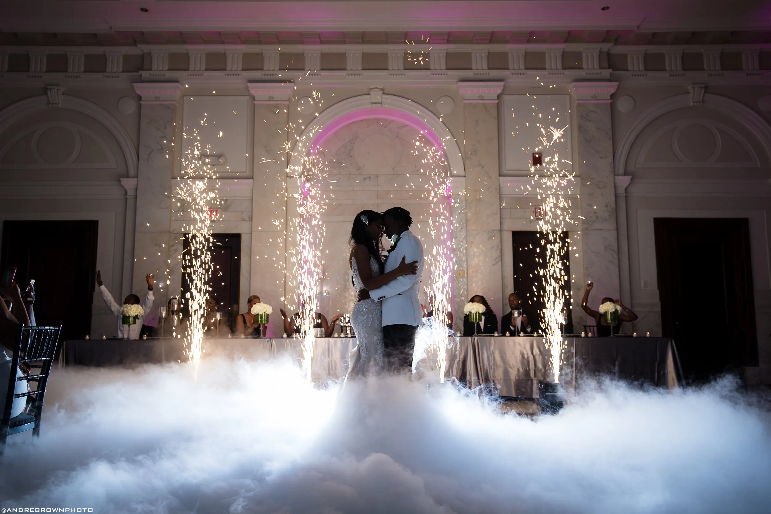 Deluxe Cloud Experience