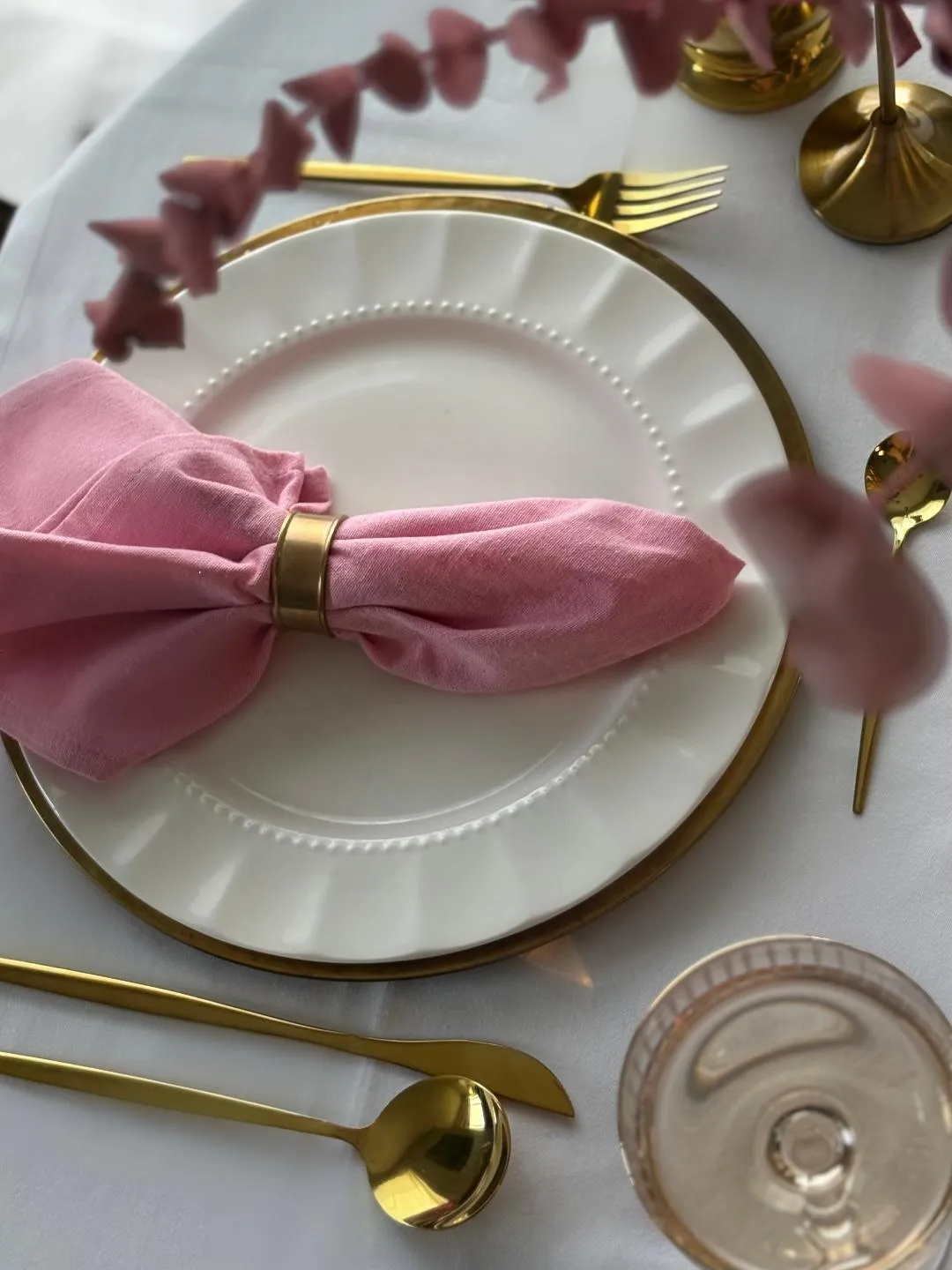 Gold Cutlery (4 Piece Sets)
