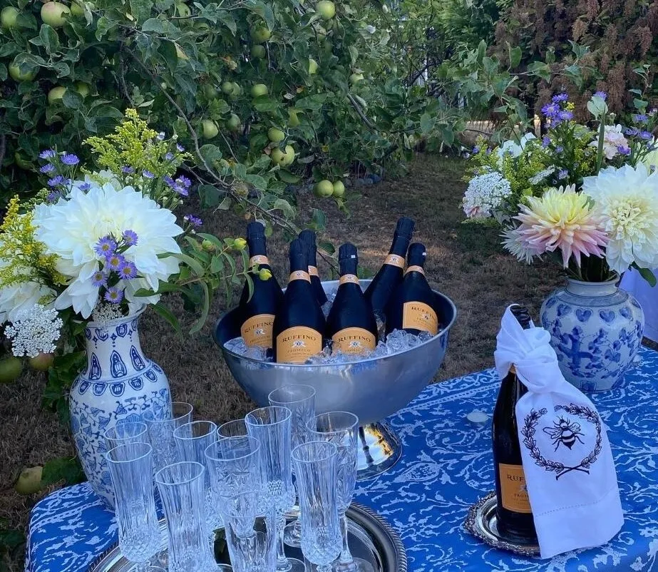 Large 6 Bottle Ice Bucket