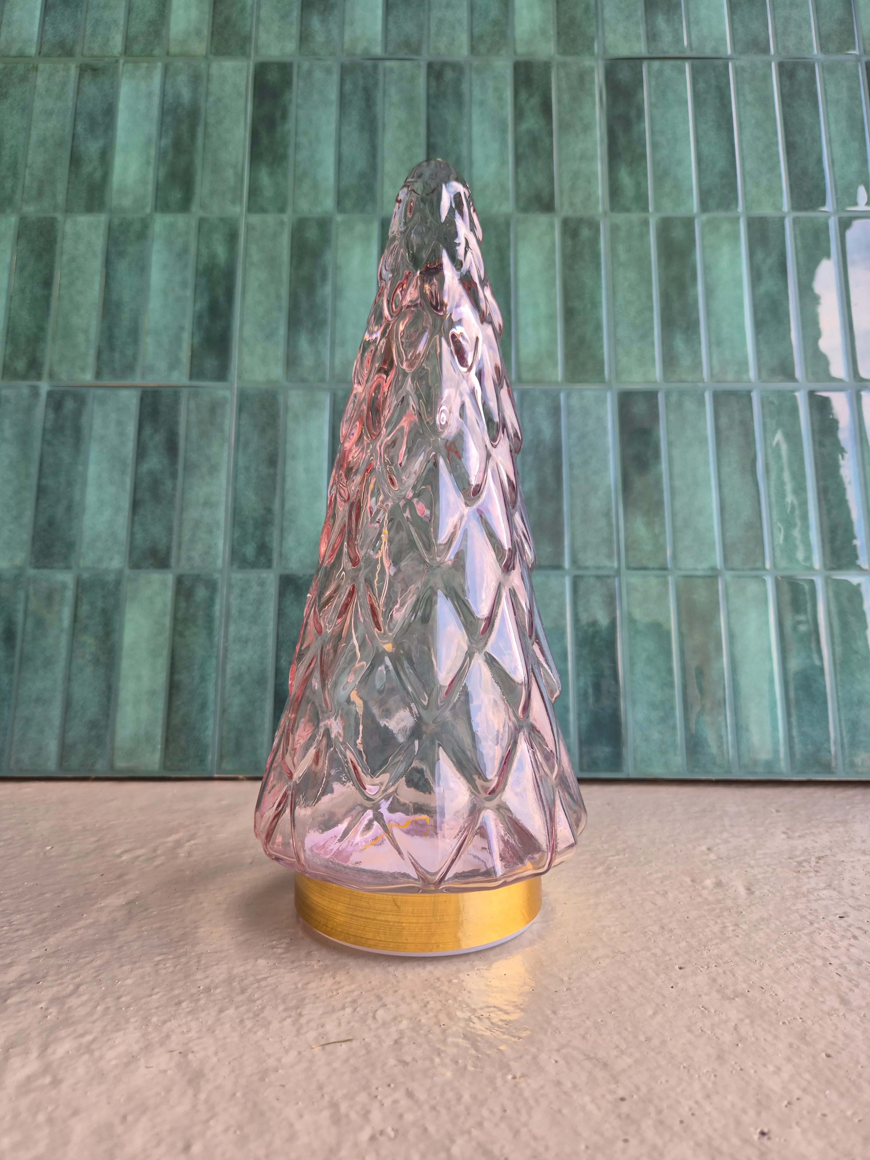 Glazen kerstboompje roze