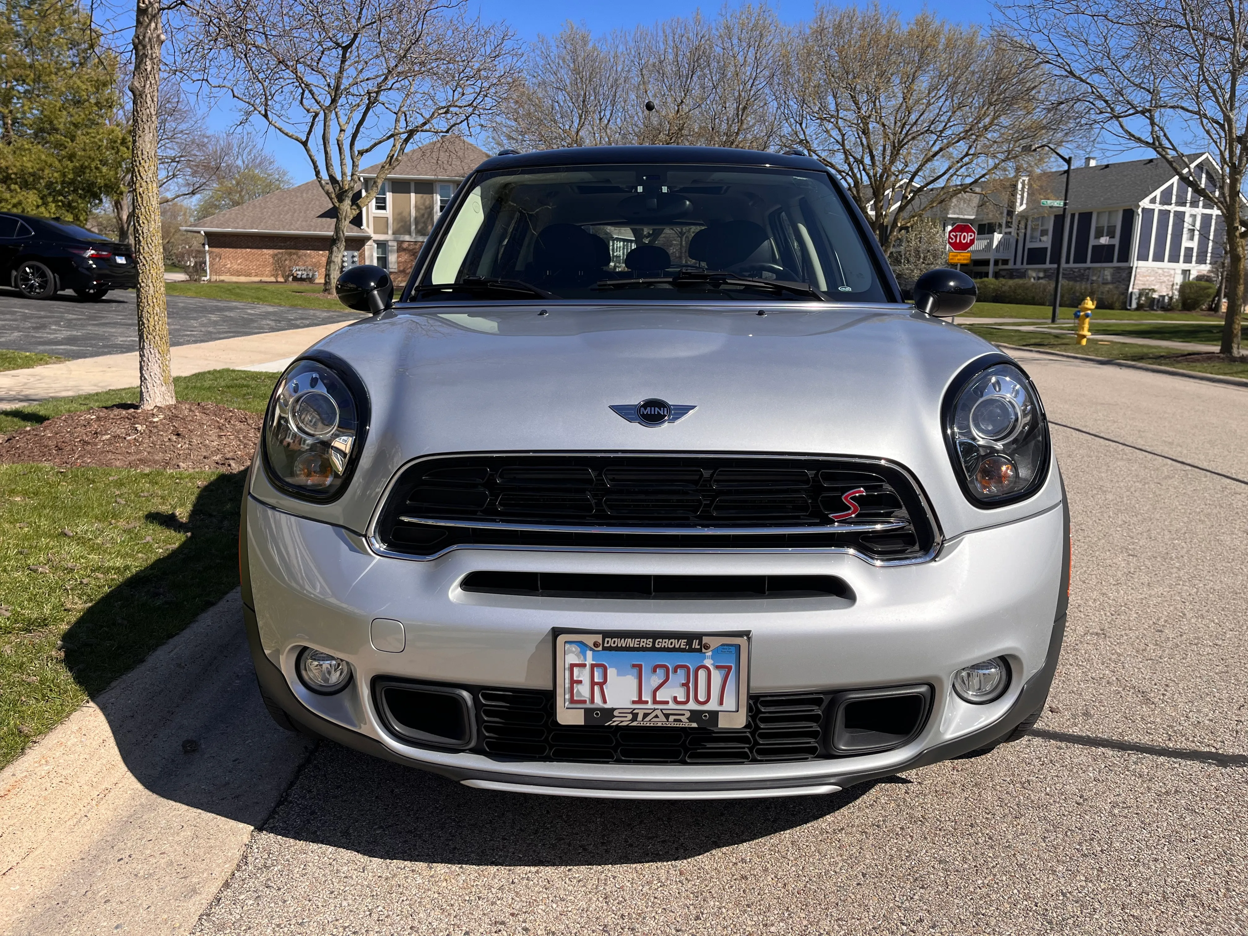 2016 MINI Cooper Countryman S (Plate: ER12307; VIN#: WMWZC5C52GWU20169)