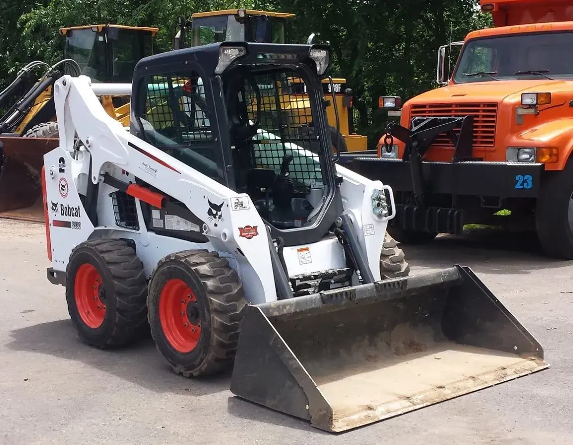 Bobcat Skidsteer S530