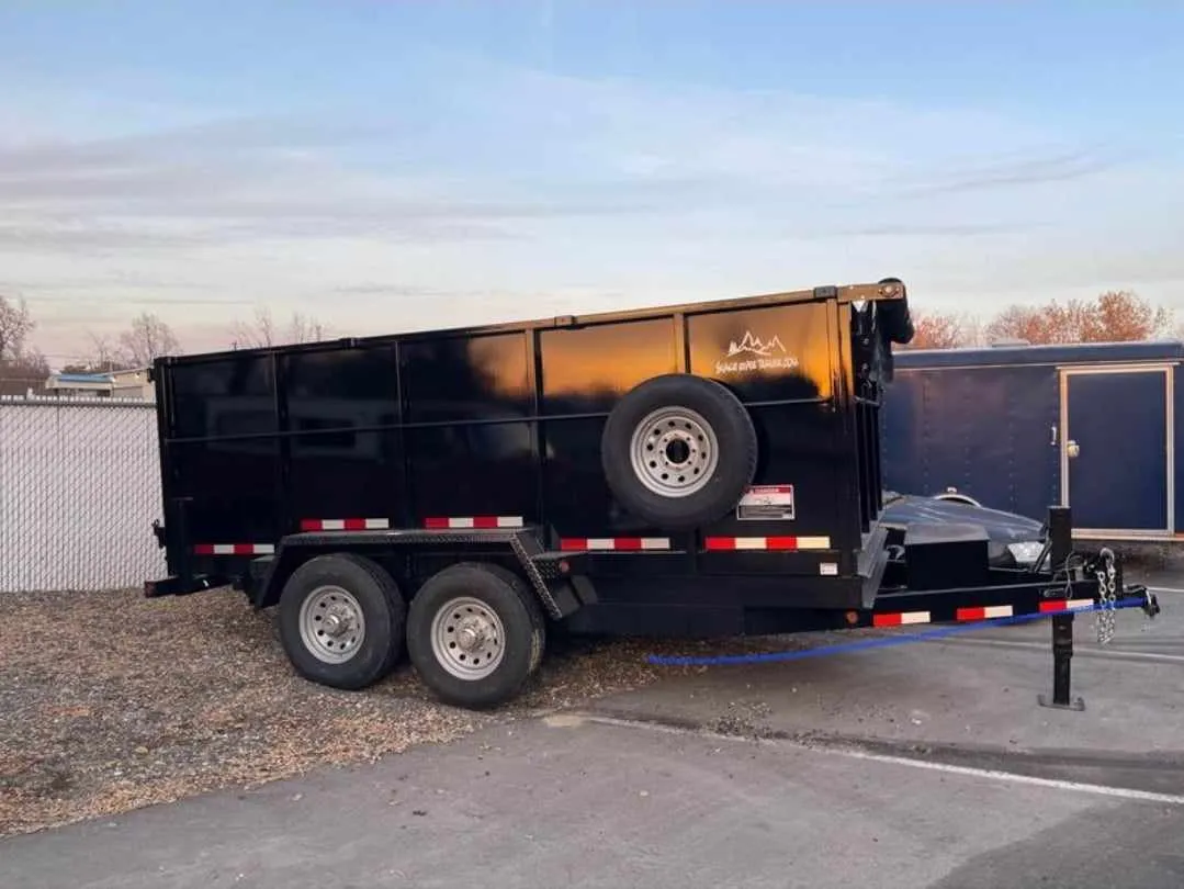 Dump Trailer Fill And Drop!