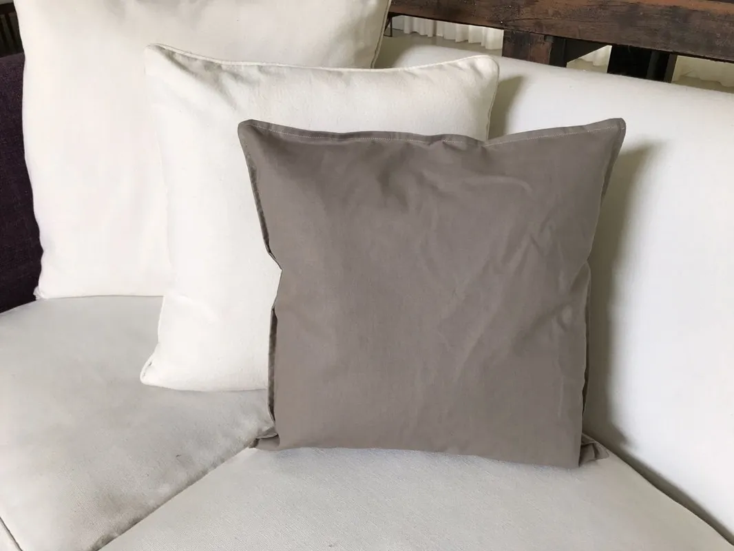 ALMOHADON  VISON CEMENTO 40X40 (AVC)