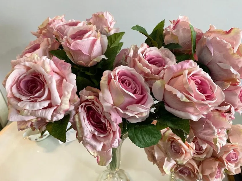 RAMO DE ROSA PASTEL POR 7   "A" 