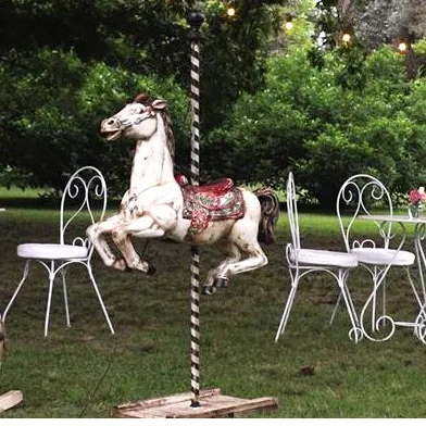 CABALLITO CARRUSEL COLOR - ALT. 1,65 MTS X 0,90 Ancho