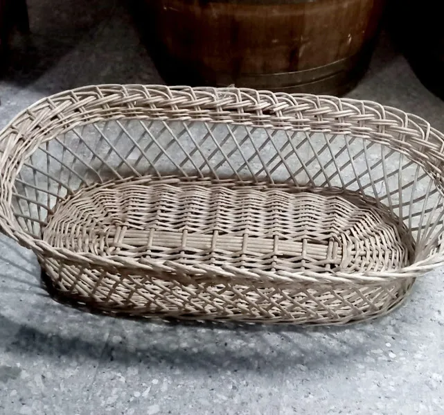 CANASTO BLANC0 MIMBRE  TIPO CUNA - 80 X 50 CM