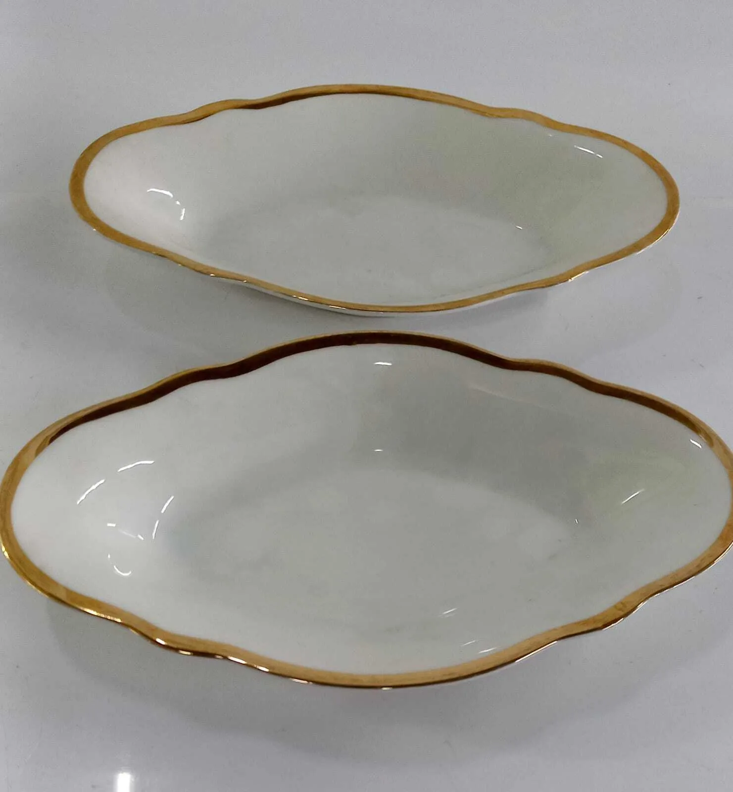 RAVANERA DE PORCELANA  VERBANO  20 X 12 CM 